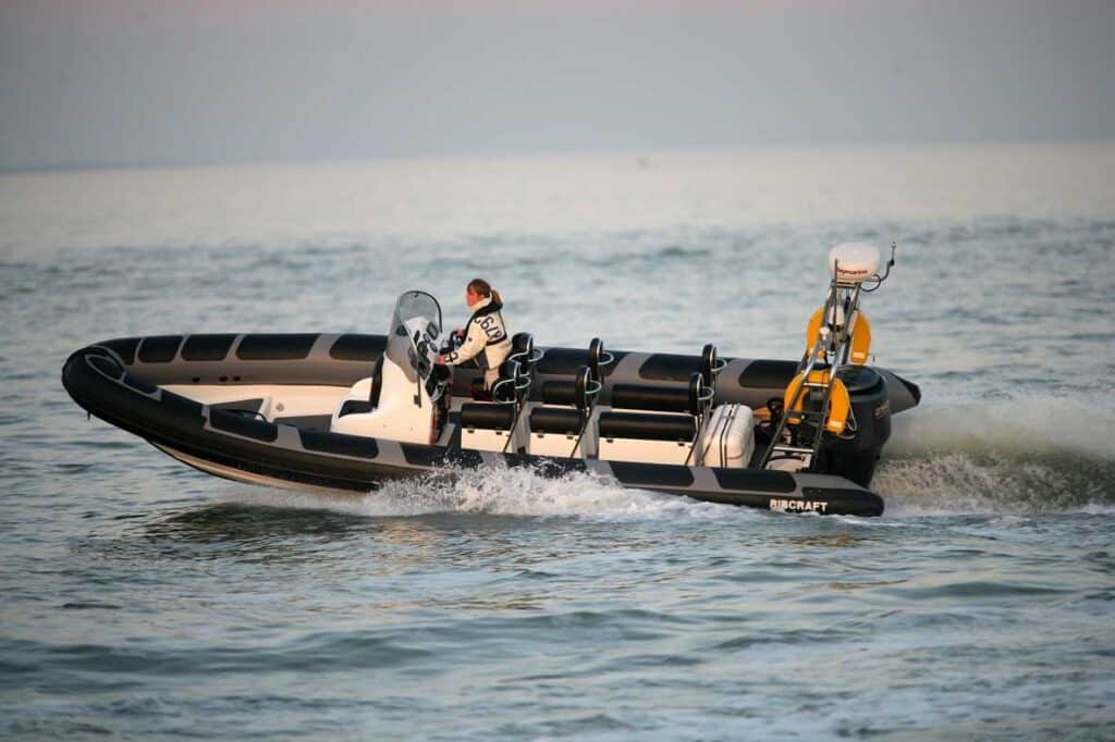 7.8m Pro Rigid Inflatable Boats (RIB) | Ribcraft